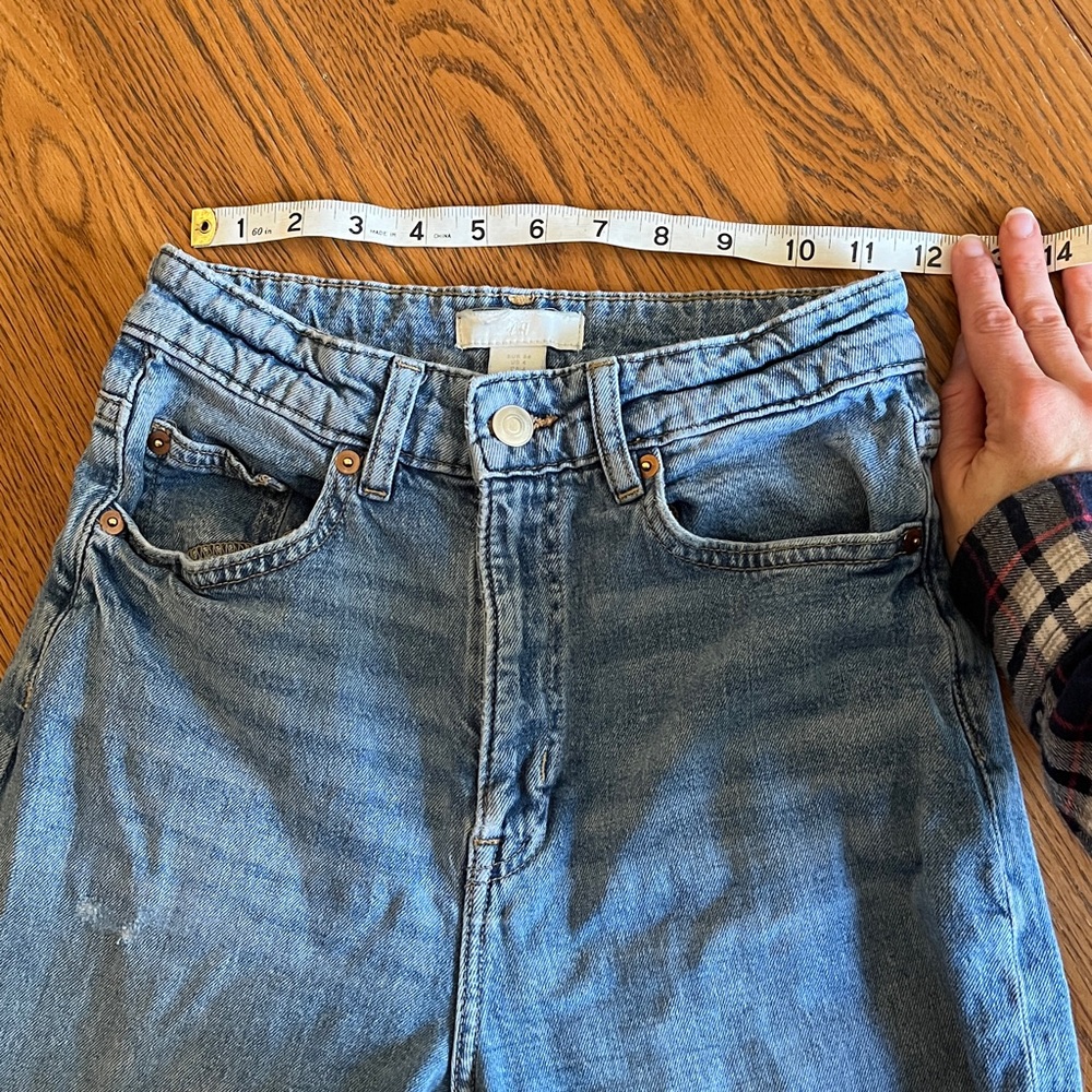 H&M High waisted baggy jeans - Picture 3 of 6
